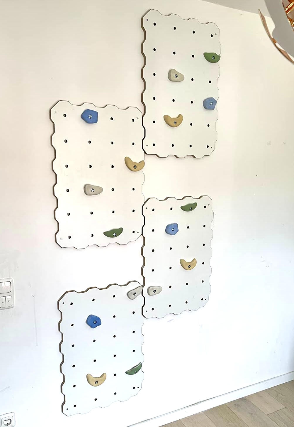MAMOI® Climbing holds – set of climbing rocks for climbing wall with mounting hardware