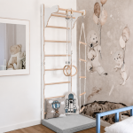 MAMOI® Wall-mounted gym ladder for children with gymnastic rings, rope ladder and protective mat