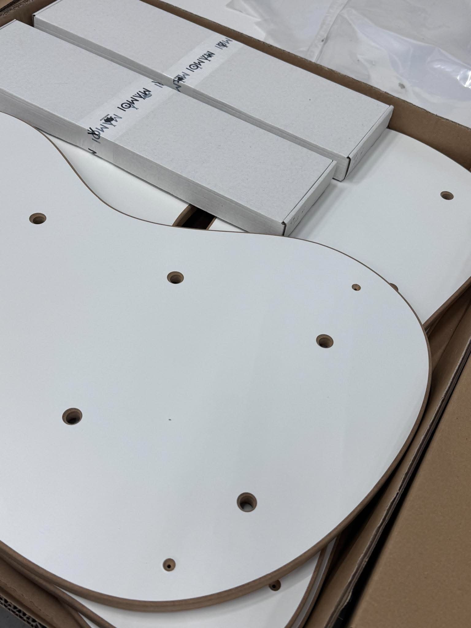 MAMOI®OUTLET Indoor-Kletterwand mit Griffen, Moderne Kletterwand für das Zimmer